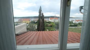 Apartment, 1 Bedroom | Garden view