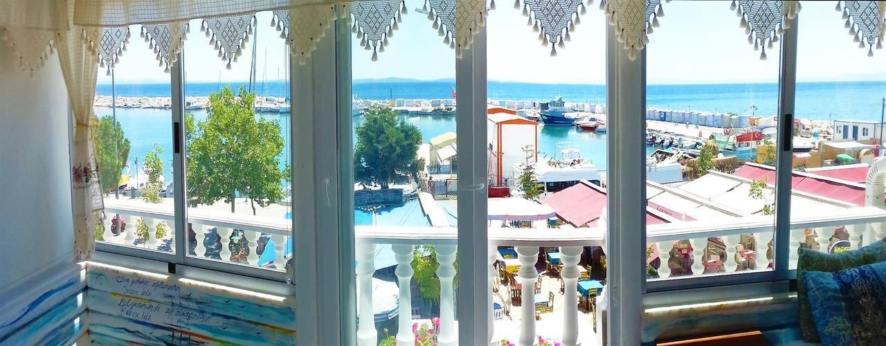 Suite | In-room safe, free cribs/infant beds, free WiFi, bed sheets