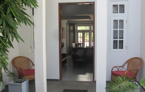 Property grounds - Twin Villa 22 (Katugastota)