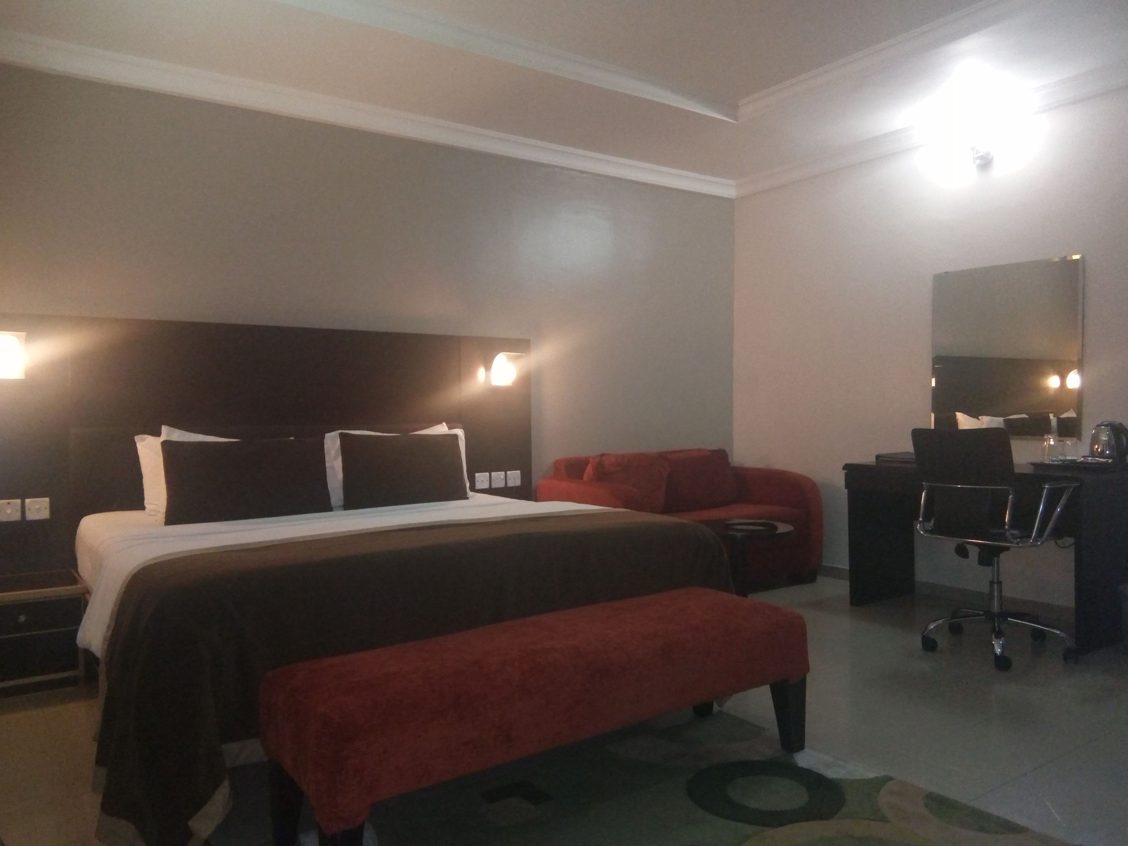 Individually decorated, desk, free WiFi, bed sheets