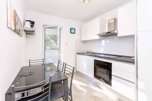 Fridge, microwave, stovetop, toaster