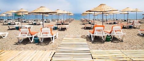 Private beach, sun-loungers, beach umbrellas
