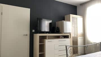 Basic Double Room, 1 Queen Bed, Non Smoking, Garden View | 4 bedrooms, premium bedding, pillow-top beds, in-room safe