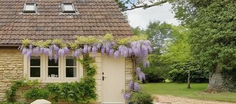 Great Ashley Farm Cottage and Shepherds Huts.
