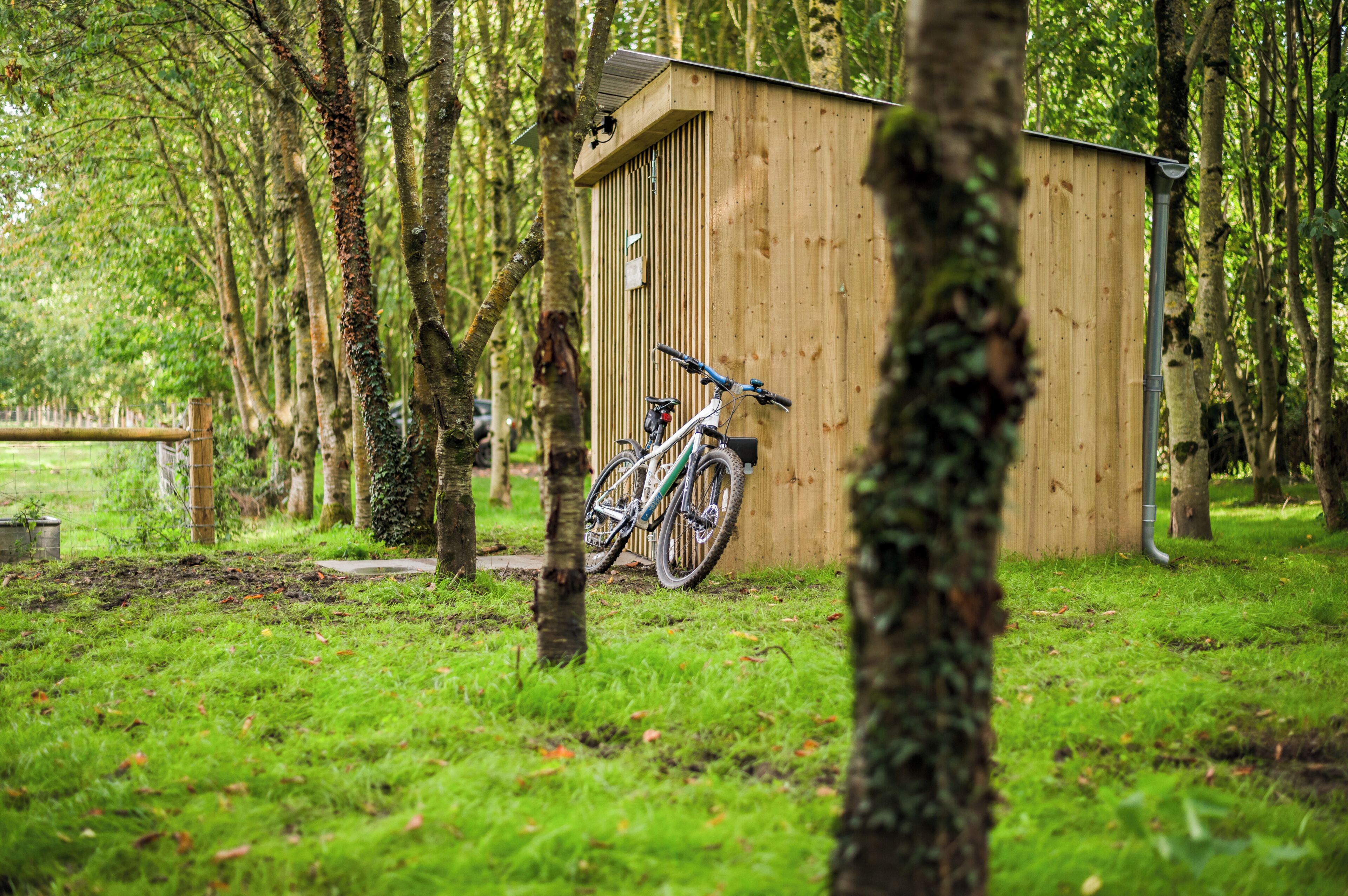 Foto - Great Ashley Farm Cottage and Shepherds Huts.