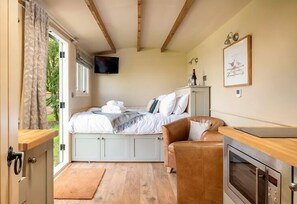 Hytte – exclusive | Oppholdsområde | Flatskjerm-TV og oppvarmet gulv