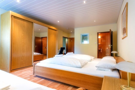 Wifi gratis y ropa de cama