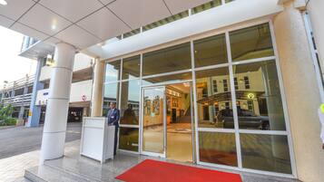 Overnatningsstedets indgangsparti