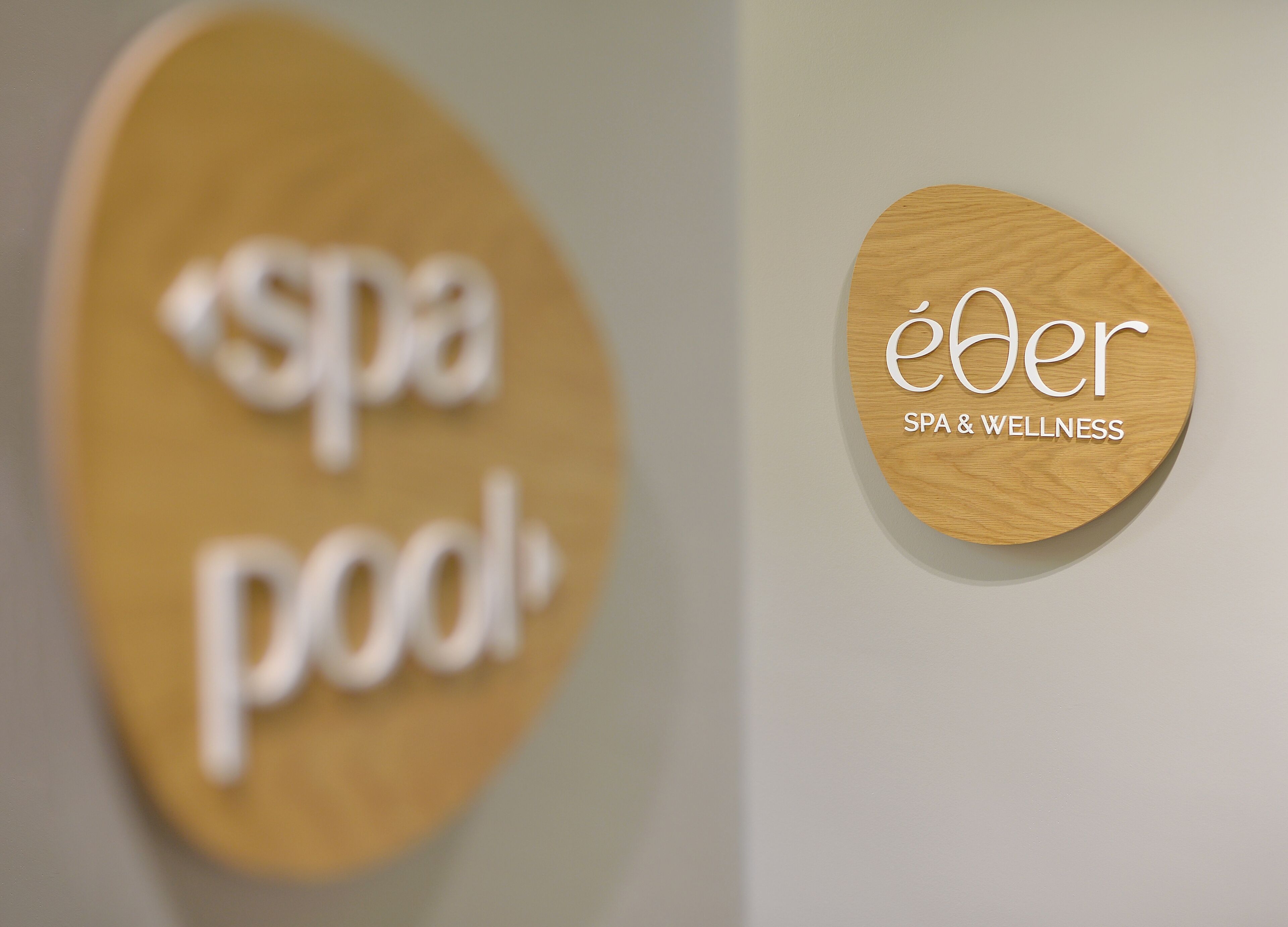 sauna, steam room, turkish bath/hammam, body treatments, mud baths