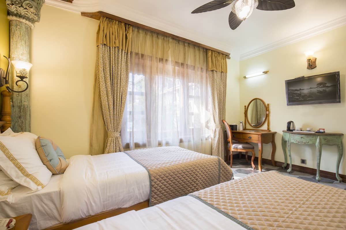 In-room safe, rollaway beds, free WiFi