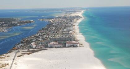 New to VRBO - Waterfront, Ground Floor, 1 Bedroom Studio  "After Dune Delight