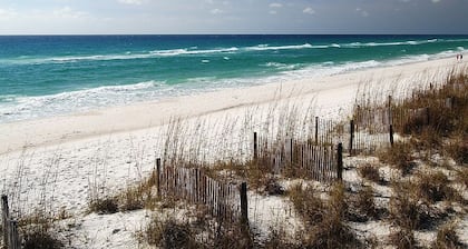 New to VRBO - Waterfront, Ground Floor, 1 Bedroom Studio "After Dune Delight