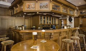 Bar (on property) - Hotel - Restaurant Schweinsberg (Lennestadt)