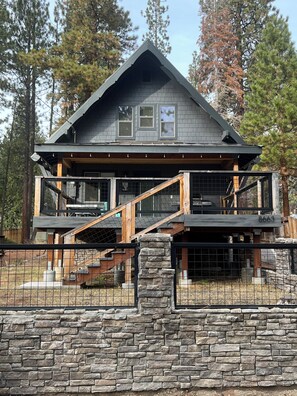Exterior - Kings Beach cabin in North Lake Tahoe (Kings Beach)