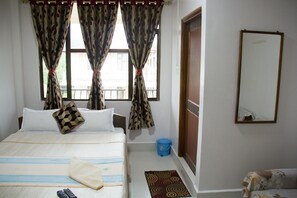 Deluxe Room, 1 Double Bed, Non Smoking - Pumpkin Cordial Lodge (Shillong)