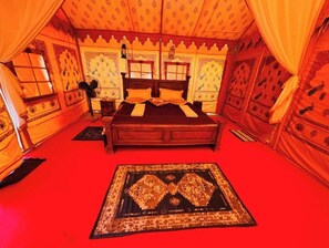 Luxury Tent - The Chirag Desert Camp Sam Sand Dunes (Jaisalmer)