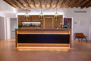Bar (on property) - Safragell Ibiza Suites & Spa (Sant Joan de Labritja)