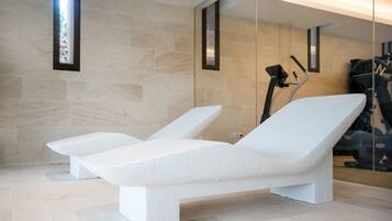 Sauna, dampbad, tyrkisk bad/hammam, kropsbehandlinger