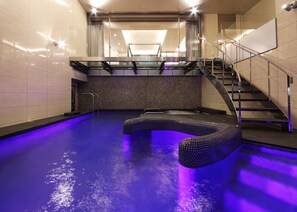 Suíte premium, várias camas | Piscina particular