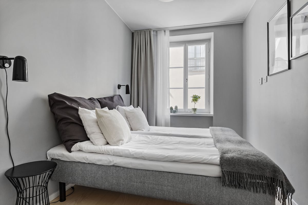 Appartement, 1 slaapkamer | 1 slaapkamer, geluiddichte muren, een strijkplank/strijkijzer