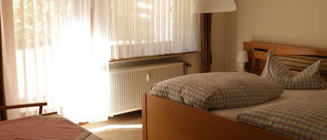 Habitación triple | Ropa de cama