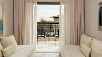 One Bedroom Suite Pool or Garden View | View from room