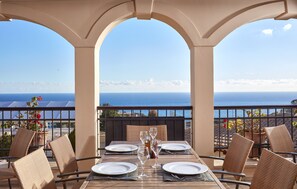 2 bars/lounges - Aphrodite Hills Hotel and Resort (Kouklia)