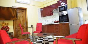Private kitchen - Royal Haveala Apartments (Accra)