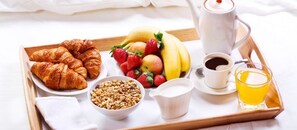 Classic Apartment, 1 Bedroom | Breakfast area