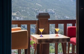 Villa, 2 soverom | Balkong