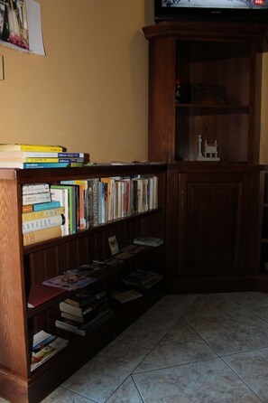 Lobby sitting area - Pension Los Geranios (Puerto de la Cruz)