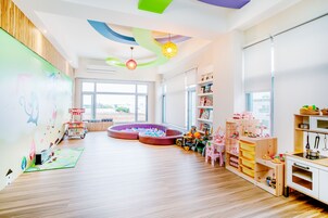儿童活动区 - 室内