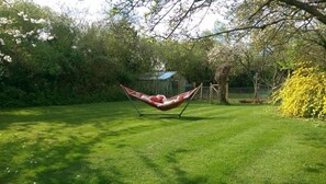 Property grounds - Orchard Pond Bed & Breakfast (Cambridge)