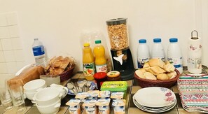Gratis kontinental frukost varje dag