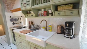 Studio | Private kitchenette