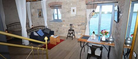 Appartement (B4) | Wi-Fi gratuit, draps fournis