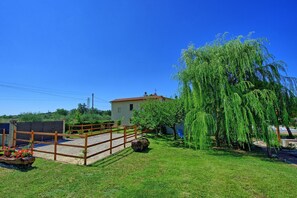 Enceinte de lâhĂ©bergement