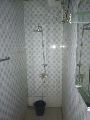 Executive-Zimmer | Dusche im Bad
