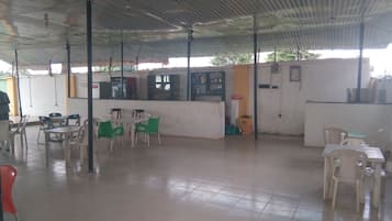Bar (di hartanah)