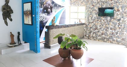 NatureMark Gallery and Guest House