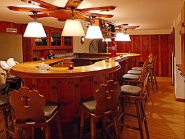 Bar (en la propiedad)