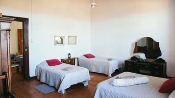 Wifi gratis y ropa de cama