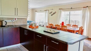 Interior - Mokha Guest House (Hammanskraal)