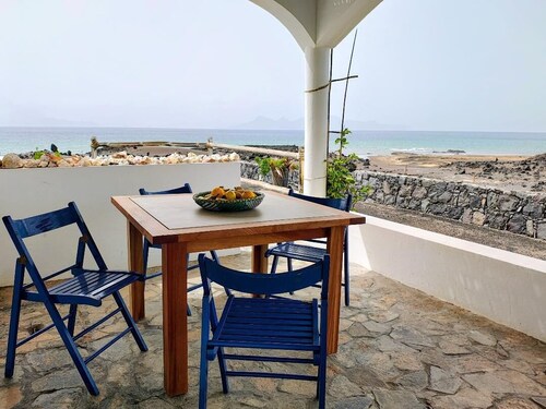 WOHNUNG 50 M2 MIT MEERBLICK UND BERGWEG A 80 M VOM STRAND