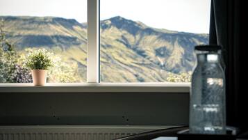 Double or Twin Room, Private Bathroom | Blackout drapes, free WiFi, bed sheets