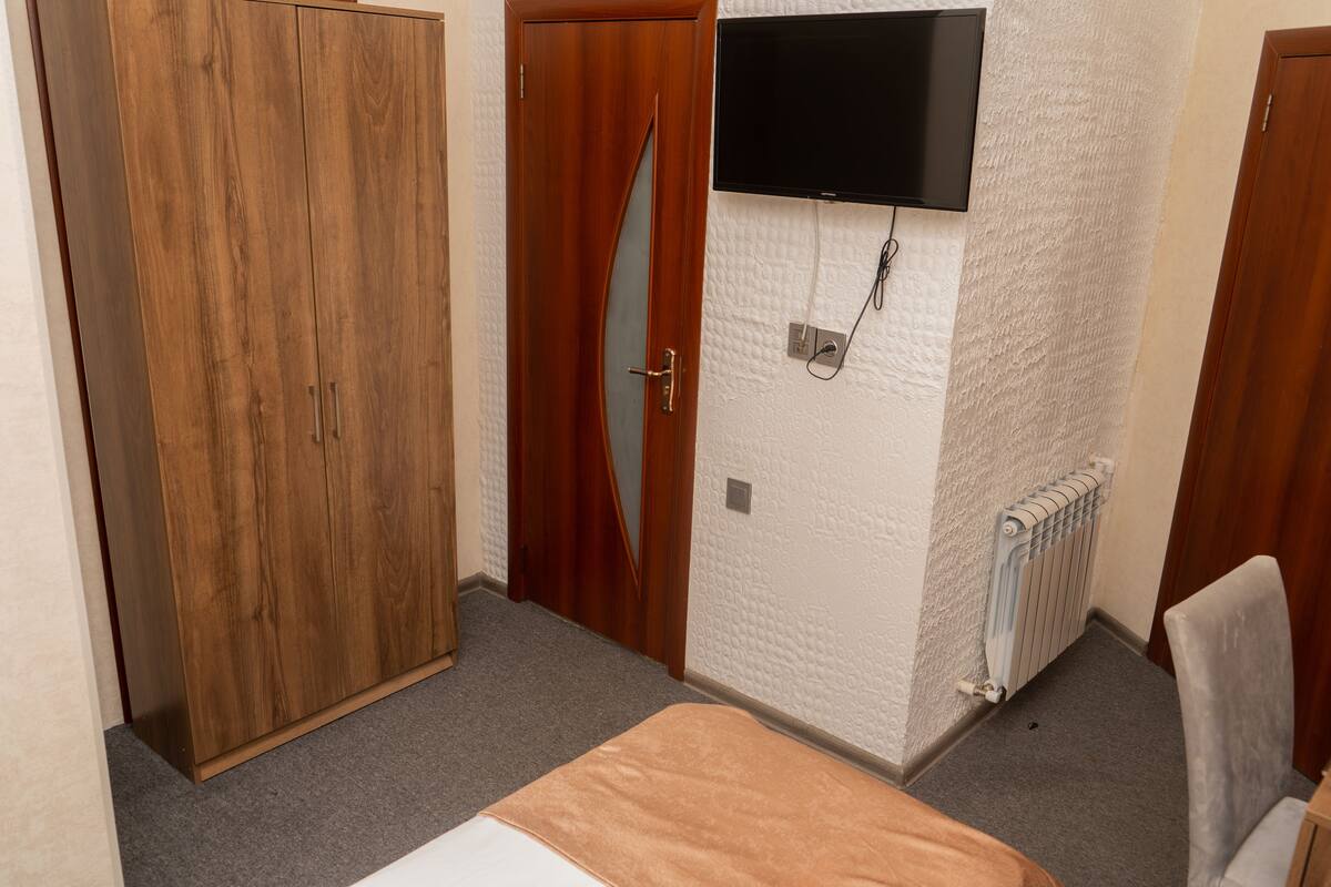 Ropa de cama de alta calidad y minibar