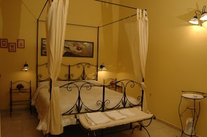 Rollaway beds, bed sheets