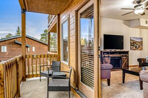 Terrace/patio - dog-friendly, golf course-front condo near hot springs and wolf creek ski area (Pagosa Springs)