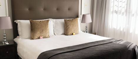 Literie de qualité supérieure, coffres-forts dans les chambres