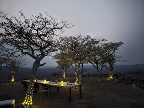 BBQ/picnic Area - Onduri Lodge - In Okaukuejo (Okaukuejo)